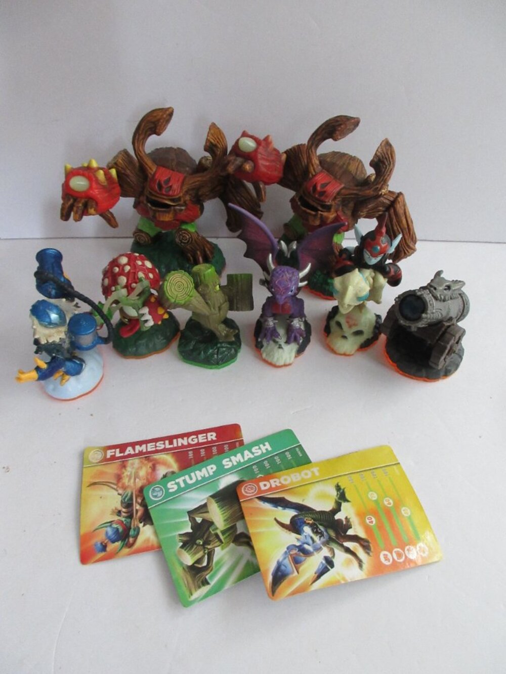 Skylanders Character Figures Spyro's Adventure, Giants Lot of 8